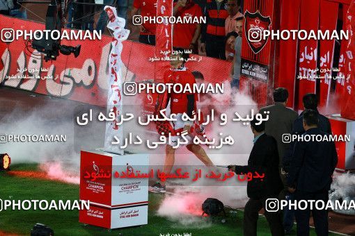 1115891, Tehran, [*parameter:4*], لیگ برتر فوتبال ایران، Persian Gulf Cup، Week 30، Second Leg، Persepolis 3 v 0 Sepid Roud Rasht on 2018/04/27 at Azadi Stadium