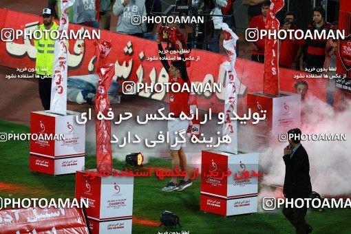 1116108, Tehran, [*parameter:4*], لیگ برتر فوتبال ایران، Persian Gulf Cup، Week 30، Second Leg، Persepolis 3 v 0 Sepid Roud Rasht on 2018/04/27 at Azadi Stadium