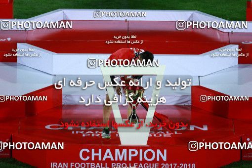 1116330, Tehran, [*parameter:4*], لیگ برتر فوتبال ایران، Persian Gulf Cup، Week 30، Second Leg، Persepolis 3 v 0 Sepid Roud Rasht on 2018/04/27 at Azadi Stadium