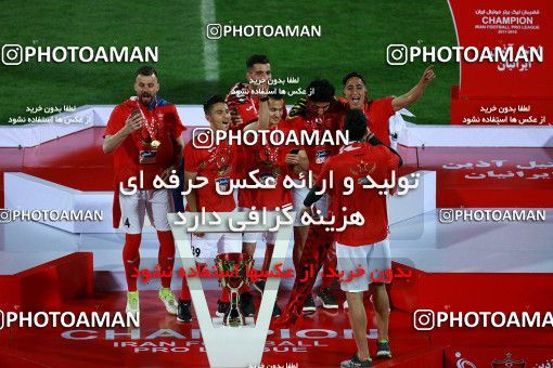 1115292, Tehran, [*parameter:4*], لیگ برتر فوتبال ایران، Persian Gulf Cup، Week 30، Second Leg، Persepolis 3 v 0 Sepid Roud Rasht on 2018/04/27 at Azadi Stadium