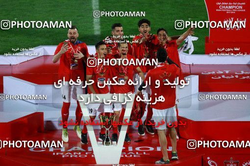 1115838, Tehran, [*parameter:4*], لیگ برتر فوتبال ایران، Persian Gulf Cup، Week 30، Second Leg، Persepolis 3 v 0 Sepid Roud Rasht on 2018/04/27 at Azadi Stadium