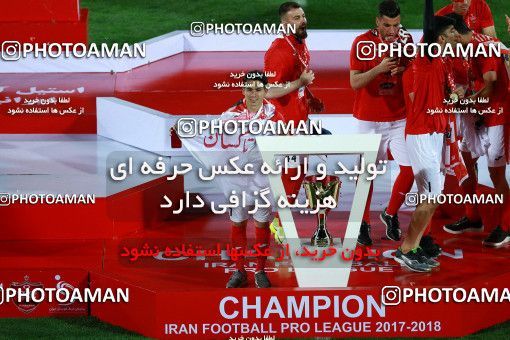 1115812, Tehran, [*parameter:4*], لیگ برتر فوتبال ایران، Persian Gulf Cup، Week 30، Second Leg، Persepolis 3 v 0 Sepid Roud Rasht on 2018/04/27 at Azadi Stadium