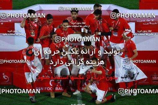 1115437, Tehran, [*parameter:4*], لیگ برتر فوتبال ایران، Persian Gulf Cup، Week 30، Second Leg، Persepolis 3 v 0 Sepid Roud Rasht on 2018/04/27 at Azadi Stadium