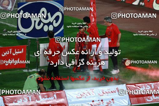 1115604, Tehran, [*parameter:4*], لیگ برتر فوتبال ایران، Persian Gulf Cup، Week 30، Second Leg، Persepolis 3 v 0 Sepid Roud Rasht on 2018/04/27 at Azadi Stadium