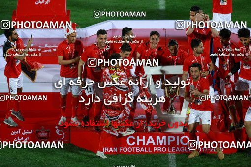 1115498, Tehran, [*parameter:4*], Iran Pro League، Persian Gulf Cup، 2017-18 season، Second Leg، Week 30، Persepolis 3 v ۰ Sepid Roud Rasht on 2018/04/27 at Azadi Stadium