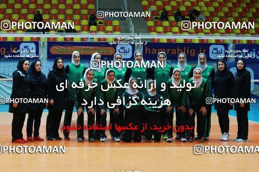 1119667, Tehran, Iran, Iran Volleyball Women’s Pro League، Lady Namdar Memorial، 2017-18 season، Second Leg، Week 6، Salout 3 v ۰ Zob Ahan Esfahan on 2018/03/08 at Volleyball House of Tehran