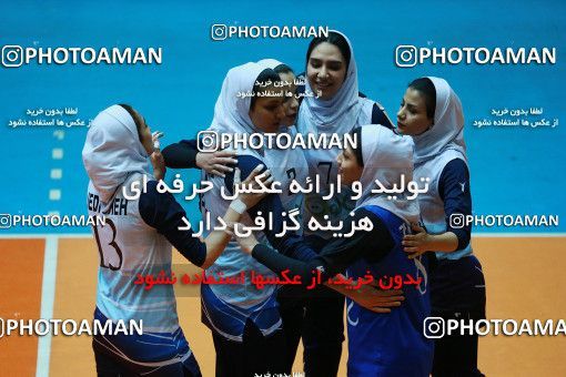 1119947, Tehran, Iran, Iran Volleyball Women’s Pro League، Lady Namdar Memorial، 2017-18 season، Second Leg، Week 6، Salout 3 v ۰ Zob Ahan Esfahan on 2018/03/08 at Volleyball House of Tehran