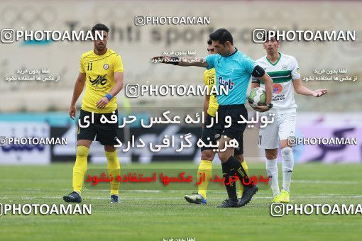 1120070, Tehran, [*parameter:4*], Iran Pro League، Persian Gulf Cup، 2017-18 season، Second Leg، Week 30، Naft Tehran ۰ v ۱ Zob Ahan Esfahan on 2018/04/27 at Takhti Stadium