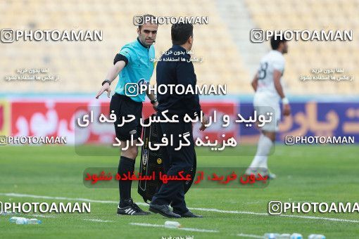 1120018, Tehran, [*parameter:4*], لیگ برتر فوتبال ایران، Persian Gulf Cup، Week 30، Second Leg، Naft Tehran 0 v 1 Zob Ahan Esfahan on 2018/04/27 at Takhti Stadium