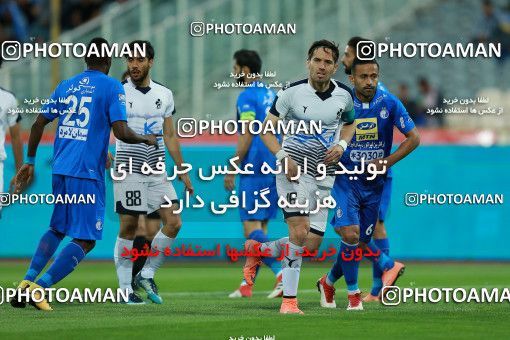 1127742, Tehran, [*parameter:4*], Iran Pro League، Persian Gulf Cup، 2017-18 season، Second Leg، Week 29، Esteghlal 3 v 2 Paykan on 2018/04/22 at Azadi Stadium