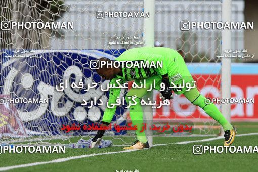 1136033, Rasht, Iran, Iran Pro League، Persian Gulf Cup، 2017-18 season، Second Leg، Week 28، Sepid Roud Rasht ۱ v ۰ Tractor S.C. on 2018/04/13 at Shahid Dr. Azodi Stadium