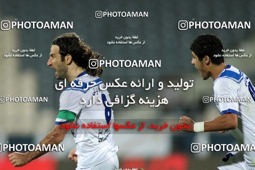 1136139, Tehran, Iran, Iran Pro League، Persian Gulf Cup، 2010-11 season، First Leg، Week 10، Persepolis 2 v 3 Malvan Bandar Anzali on 2010/10/10 at Azadi Stadium