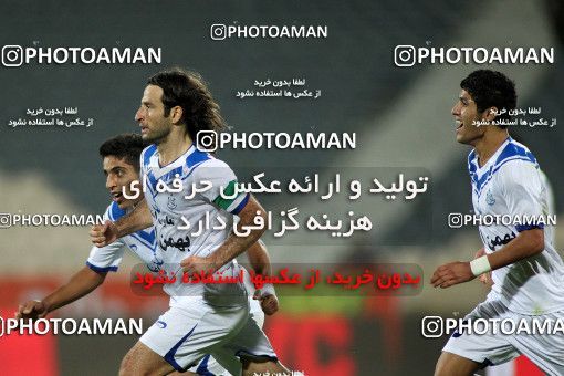 1136077, Tehran, Iran, Iran Pro League، Persian Gulf Cup، 2010-11 season، First Leg، Week 10، Persepolis 2 v 3 Malvan Bandar Anzali on 2010/10/10 at Azadi Stadium