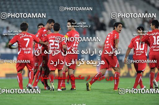 1151408, Tehran, Iran, Iran Pro League، Persian Gulf Cup، 2010-11 season، First Leg، Week 10، Persepolis 2 v 3 Malvan Bandar Anzali on 2010/10/10 at Azadi Stadium