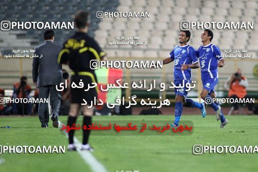 1150166, Tehran, Iran, لیگ برتر فوتبال ایران، Persian Gulf Cup، Week 9، First Leg، Esteghlal 3 v 2 Saipa on 2010/09/17 at Azadi Stadium