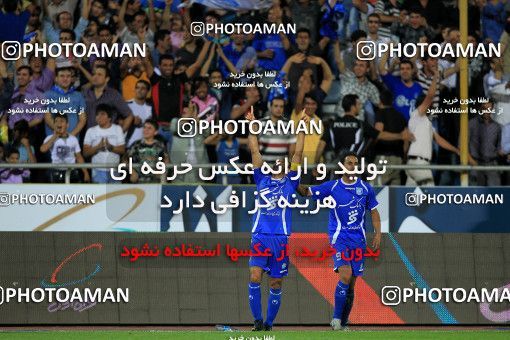 1150416, Tehran, Iran, Iran Pro League، Persian Gulf Cup، 2010-11 season، First Leg، Week 9، Esteghlal 3 v 2 Saipa on 2010/09/17 at Azadi Stadium