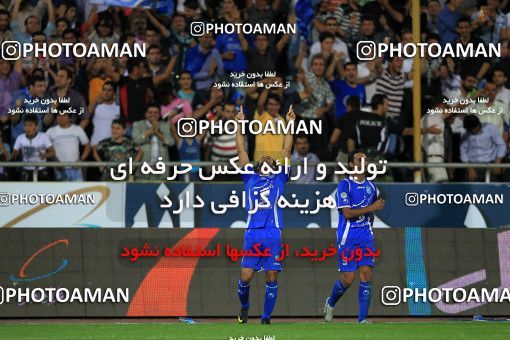 1150332, Tehran, Iran, Iran Pro League، Persian Gulf Cup، 2010-11 season، First Leg، Week 9، Esteghlal 3 v 2 Saipa on 2010/09/17 at Azadi Stadium