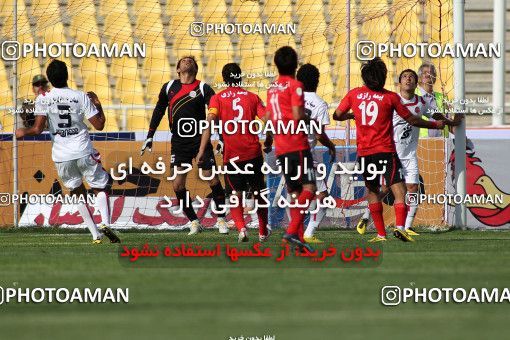 1150779, Tabriz, [*parameter:4*], Iran Pro League، Persian Gulf Cup، 2010-11 season، First Leg، Week 9، Shahrdari Tabriz ۱ v ۱ Persepolis on 2010/09/18 at Yadegar-e Emam Stadium