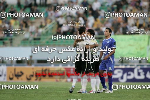 1151616, Qom, Iran, Iran Pro League، Persian Gulf Cup، 2010-11 season، First Leg، Week 10، Saba Qom ۱ v ۱ Esteghlal on 2010/10/10 at Yadegar-e Emam Stadium Qom