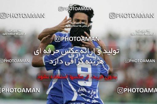 1151586, Qom, Iran, Iran Pro League، Persian Gulf Cup، 2010-11 season، First Leg، Week 10، Saba Qom ۱ v ۱ Esteghlal on 2010/10/10 at Yadegar-e Emam Stadium Qom