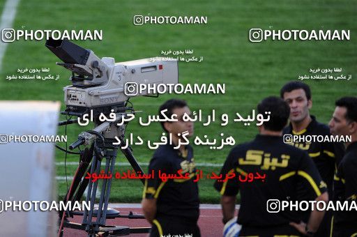 1152076, Tehran, , جام حذفی فوتبال ایران, 1/16 stage, , Persepolis 5 v 1  on 2010/10/20 at Azadi Stadium