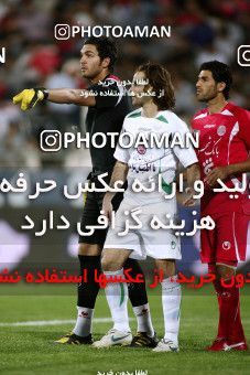 1152959, Tehran, [*parameter:4*], لیگ برتر فوتبال ایران، Persian Gulf Cup، Week 12، First Leg، Persepolis 2 v 0 Zob Ahan Esfahan on 2010/10/25 at Azadi Stadium