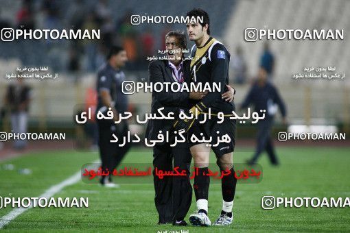 1153006, Tehran, [*parameter:4*], Iran Pro League، Persian Gulf Cup، 2010-11 season، First Leg، Week 12، Persepolis 2 v ۰ Zob Ahan Esfahan on 2010/10/25 at Azadi Stadium