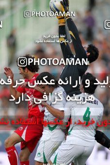 1153244, Tehran, [*parameter:4*], Iran Pro League، Persian Gulf Cup، 2010-11 season، First Leg، Week 12، Persepolis 2 v ۰ Zob Ahan Esfahan on 2010/10/25 at Azadi Stadium