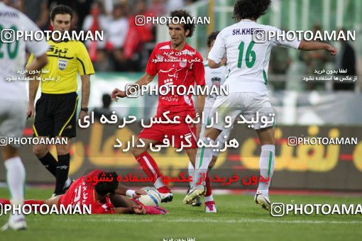 1153169, Tehran, [*parameter:4*], Iran Pro League، Persian Gulf Cup، 2010-11 season، First Leg، Week 12، Persepolis 2 v ۰ Zob Ahan Esfahan on 2010/10/25 at Azadi Stadium