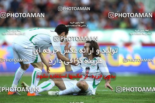 1153514, Tehran, [*parameter:4*], Iran Pro League، Persian Gulf Cup، 2010-11 season، First Leg، Week 12، Persepolis 2 v ۰ Zob Ahan Esfahan on 2010/10/25 at Azadi Stadium