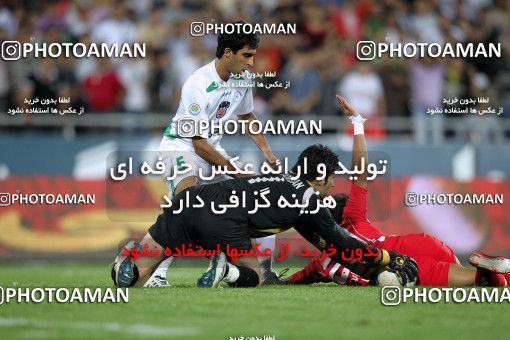 1153539, Tehran, [*parameter:4*], Iran Pro League، Persian Gulf Cup، 2010-11 season، First Leg، Week 12، Persepolis 2 v ۰ Zob Ahan Esfahan on 2010/10/25 at Azadi Stadium