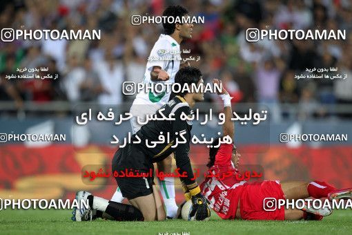 1153482, Tehran, [*parameter:4*], Iran Pro League، Persian Gulf Cup، 2010-11 season، First Leg، Week 12، Persepolis 2 v ۰ Zob Ahan Esfahan on 2010/10/25 at Azadi Stadium