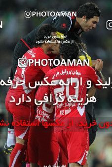 1153563, Tehran, [*parameter:4*], Iran Pro League، Persian Gulf Cup، 2010-11 season، First Leg، Week 12، Persepolis 2 v ۰ Zob Ahan Esfahan on 2010/10/25 at Azadi Stadium