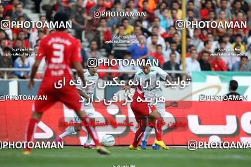 1153430, Tehran, [*parameter:4*], Iran Pro League، Persian Gulf Cup، 2010-11 season، First Leg، Week 12، Persepolis 2 v ۰ Zob Ahan Esfahan on 2010/10/25 at Azadi Stadium