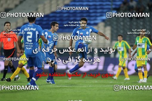 1154012, Tehran, [*parameter:4*], Iran Pro League، Persian Gulf Cup، 2010-11 season، First Leg، Week 13، Esteghlal ۱ v ۰ Rah Ahan on 2010/10/29 at Azadi Stadium