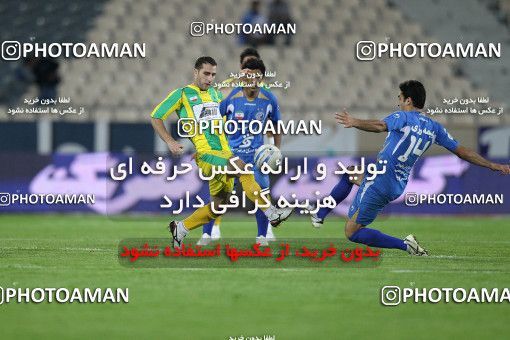 1154978, Tehran, [*parameter:4*], Iran Pro League، Persian Gulf Cup، 2010-11 season، First Leg، Week 13، Esteghlal ۱ v ۰ Rah Ahan on 2010/10/29 at Azadi Stadium