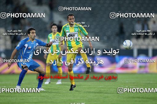 1155099, Tehran, [*parameter:4*], Iran Pro League، Persian Gulf Cup، 2010-11 season، First Leg، Week 13، Esteghlal ۱ v ۰ Rah Ahan on 2010/10/29 at Azadi Stadium