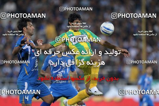 1155016, Tehran, [*parameter:4*], Iran Pro League، Persian Gulf Cup، 2010-11 season، First Leg، Week 13، Esteghlal ۱ v ۰ Rah Ahan on 2010/10/29 at Azadi Stadium