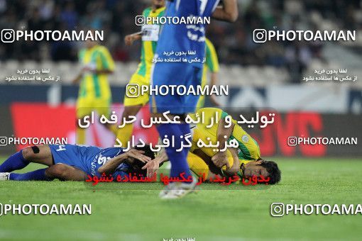 1155275, Tehran, [*parameter:4*], Iran Pro League، Persian Gulf Cup، 2010-11 season، First Leg، Week 13، Esteghlal ۱ v ۰ Rah Ahan on 2010/10/29 at Azadi Stadium