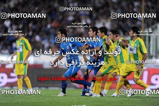 1153832, Tehran, [*parameter:4*], Iran Pro League، Persian Gulf Cup، 2010-11 season، First Leg، Week 13، Esteghlal ۱ v ۰ Rah Ahan on 2010/10/29 at Azadi Stadium