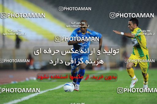 1153803, Tehran, [*parameter:4*], Iran Pro League، Persian Gulf Cup، 2010-11 season، First Leg، Week 13، Esteghlal ۱ v ۰ Rah Ahan on 2010/10/29 at Azadi Stadium