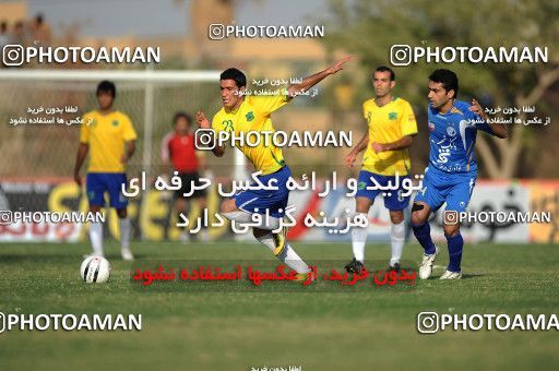 1156727, Abadan, [*parameter:4*], Iran Pro League، Persian Gulf Cup، 2010-11 season، First Leg، Week 14، Sanat Naft Abadan 2 v ۰ Esteghlal on 2010/11/04 at Takhti Stadium Abadan