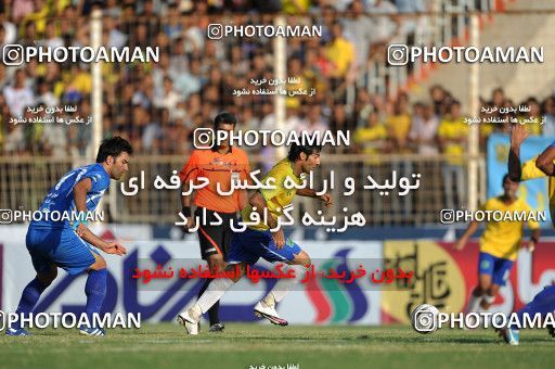 1156878, Abadan, [*parameter:4*], Iran Pro League، Persian Gulf Cup، 2010-11 season، First Leg، Week 14، Sanat Naft Abadan 2 v ۰ Esteghlal on 2010/11/04 at Takhti Stadium Abadan