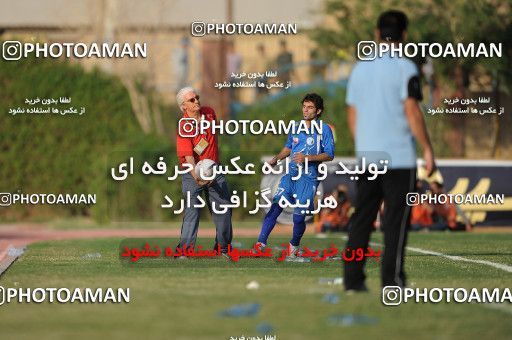 1156684, Abadan, [*parameter:4*], Iran Pro League، Persian Gulf Cup، 2010-11 season، First Leg، Week 14، Sanat Naft Abadan 2 v ۰ Esteghlal on 2010/11/04 at Takhti Stadium Abadan