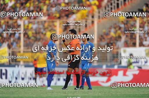 1156848, Abadan, [*parameter:4*], Iran Pro League، Persian Gulf Cup، 2010-11 season، First Leg، Week 14، Sanat Naft Abadan 2 v ۰ Esteghlal on 2010/11/04 at Takhti Stadium Abadan