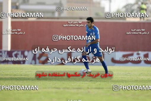 1156604, Abadan, [*parameter:4*], Iran Pro League، Persian Gulf Cup، 2010-11 season، First Leg، Week 14، Sanat Naft Abadan 2 v ۰ Esteghlal on 2010/11/04 at Takhti Stadium Abadan