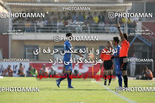 1156626, Abadan, [*parameter:4*], Iran Pro League، Persian Gulf Cup، 2010-11 season، First Leg، Week 14، Sanat Naft Abadan 2 v ۰ Esteghlal on 2010/11/04 at Takhti Stadium Abadan