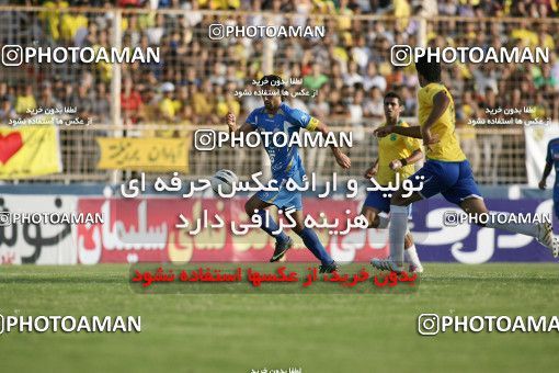 1156612, Abadan, [*parameter:4*], Iran Pro League، Persian Gulf Cup، 2010-11 season، First Leg، Week 14، Sanat Naft Abadan 2 v ۰ Esteghlal on 2010/11/04 at Takhti Stadium Abadan