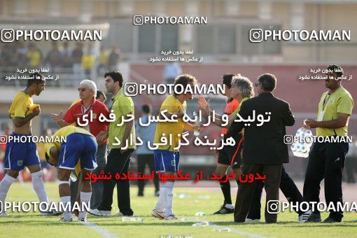 1156637, Abadan, [*parameter:4*], Iran Pro League، Persian Gulf Cup، 2010-11 season، First Leg، Week 14، Sanat Naft Abadan 2 v ۰ Esteghlal on 2010/11/04 at Takhti Stadium Abadan