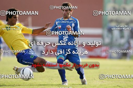 1156645, Abadan, [*parameter:4*], Iran Pro League، Persian Gulf Cup، 2010-11 season، First Leg، Week 14، Sanat Naft Abadan 2 v ۰ Esteghlal on 2010/11/04 at Takhti Stadium Abadan